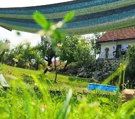 Perule 2 перуле